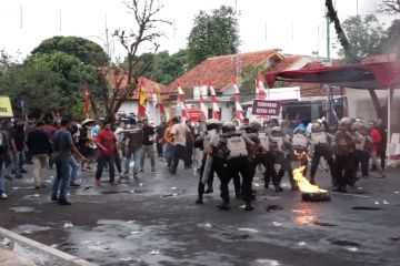 Jelang pesta demokrasi, Polres Batang gelar simulasi Sispamkota