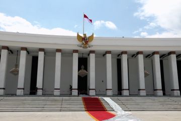 Suasana H-1 jelang HUT RI Ke-79 di Istana Negara IKN