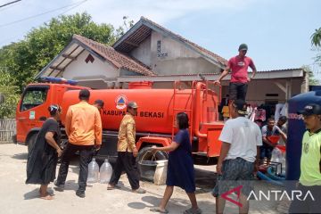 Delapan kecamatan di Kabupaten Bekasi mengalami krisis air bersih