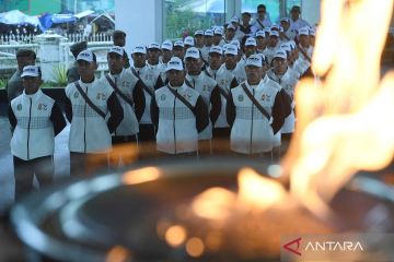 PON XXI Aceh-Sumut : Api PON diarak keliling Kota Medan