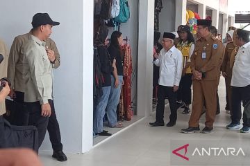 Wapres pesan ke pemda agar pelihara pasar dan jalan daerah