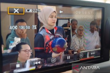 Boling - Sumut gondol emas pertama dari nomor ganda putri