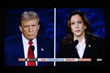 Harris dan Trump berhadapan untuk pertama kali di debat presiden AS