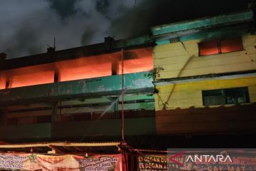 Pasar Comboran Kota Malang terbakar