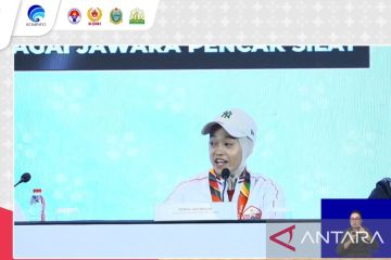 Pesilat Puspa Arum Sari catatkan Hattrick medali emas PON