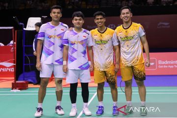 Sabar/Reza menangi "perang saudara" untuk lolos ke final Hong Kong Open