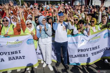 Menkes ajak masyarakat canangkan hidup secara sehat agar panjang usia