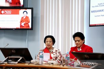 Kemarin, pilkada bebas intervensi-Megawati dorong pembuatan hukum AI