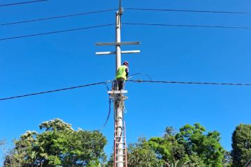 PLN mengaktifkan listrik 24 jam di daerah terisolir di NTT