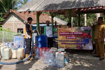 BPBD salurkan bantuan air bersih untuk 55.449 warga di Cilacap