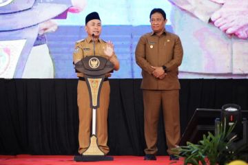 Gubernur Kalteng gencarkan beasiswa-bantuan guru majukan pendidikan