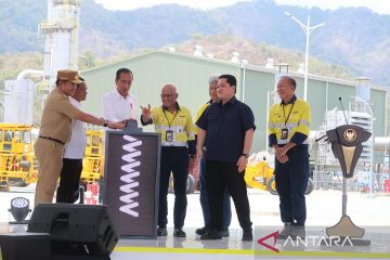 Presiden Jokowi resmikan smelter tembaga AMNT