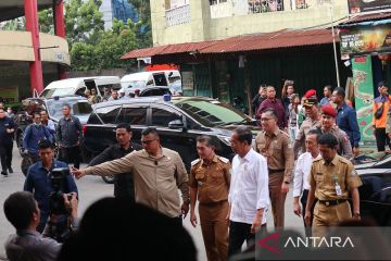 Presiden Jokowi pamit dan minta maaf di Pasar Mawar Pontianak