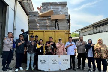 KPU Jaktim terima 14.560 bilik suara untuk Pilkada Jakarta 