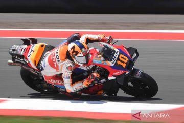 Luca Marini dirawat di rumah sakit setelah kecelakaan saat uji coba