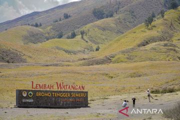 Balai Besar TNBTS dan masyarakat Tengger mengembalikan penyebutan tiga lokasi wisata sesuai nama asli