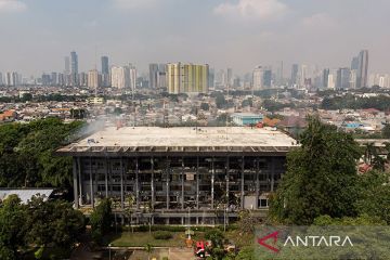 Gulkarmat DKI nyatakan tak ada korban pada kebakaran gedung Bakamla