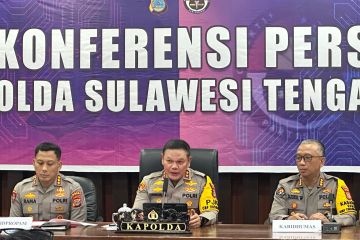 Polda Sulteng tahan dua Polisi diduga aniaya tahanan Polresta Palu