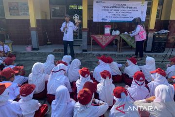 PLN sosialisasi manfaat dan bahaya listrik kepada siswa di Temanggung