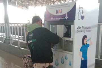 KAI Purwokerto hadirkan "water station" di sejumlah stasiun