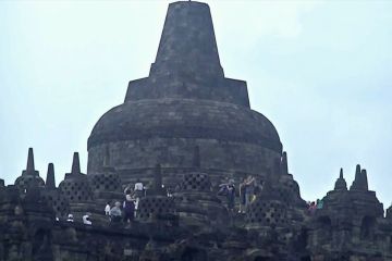 Polemik pemasangan Chattra Borobudur, Dosen Arkeologi UGM angkat suara