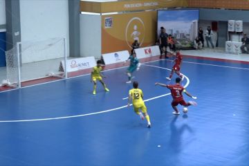 Pesta gol tim futsal NTT atas Sulbar kubur asa Sumut ke semifinal