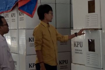 KPU Jawa Timur cek logistik Pilkada Ngawi