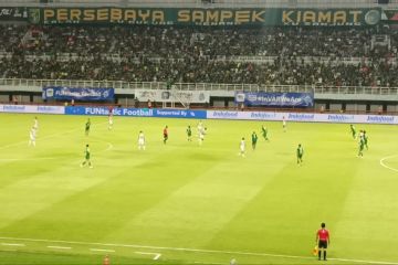 Persebaya pimpin klasemen sementara Liga 1 Indonesia