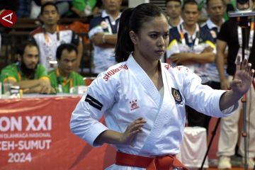 Raih emas, Krisda sebut semangat terpacu berkat sesama karateka Sulsel