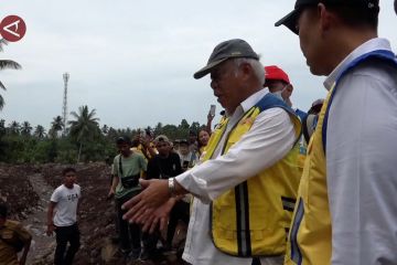 Tinjau lokasi banjir bandang Ternate, Menteri Basuki paparkan rencana