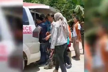 SAR Padang dan BPBD Sumbar cari korban tertimbun longsor tambang emas