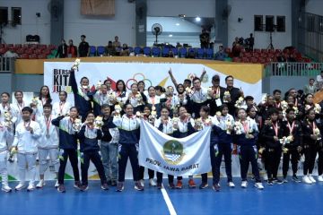 Tim futsal putri Jawa Barat gondol emas setelah tekuk DKI Jakarta 5-2