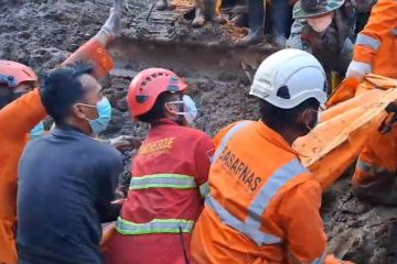 Tim SAR gabungan berhasil temukan satu korban banjir bandang Ternate