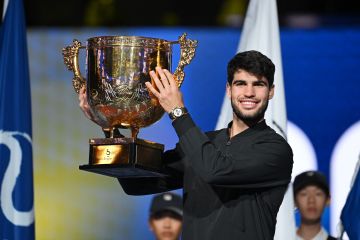 Alcaraz cetak hattrick 2024 lawan Sinner dengan juarai China Open