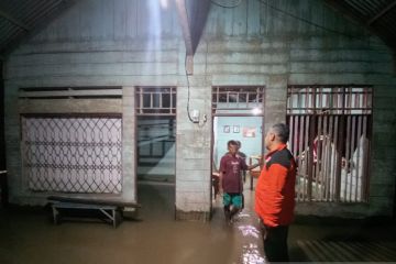 BNPB: Banjir di Halmahera surut dan warga mulai membersihkan rumah