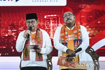 Peci merah Rano Karno lambangkan sejarah Betawi dan lawan kolonial