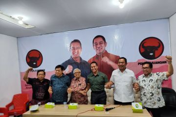 Adik Gus Dur ungkap alasan mau "dipinang" Andika-Hendi