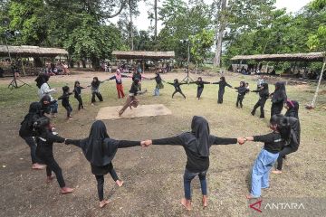 Semangat pelestarian permainan tradisional di Muaro Jambi