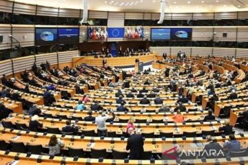 Parlemen Eropa menyetujui pinjaman 35 miliar Euro untuk Ukraina