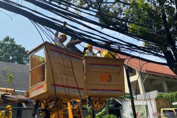 Jaksel tertibkan utilitas di jalan Wijaya I dalam upaya menata kawasan