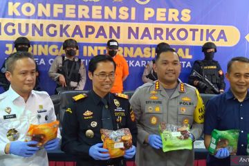 Polisi buru warga Malaysia pengendali 9.334,22 gram sabu di Indonesia