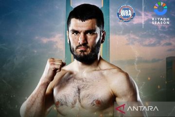 Beterbiev jadi juara WBA tak terbantahkan setelah kemenangan di Riyadh