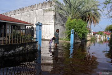 Banjir Rob Genangi Dumai - ANTARA News