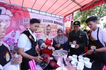 Pemkot Semarang libatkan Genre implementasikan makan siang gratis