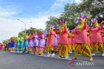 Penari jepin hari jadi Pontianak pecahkan rekor MURI