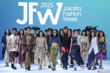 JFW 2025 dimeriahkan 120 perancang busana tanah air