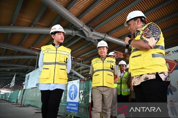 Gibran tinjau pembangunan proyek LRT Fase 1B