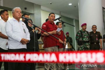 Kejagung melakukan OTT terhadap tiga hakim Pengadilan Negeri Surabaya