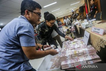 Temuan uang hampir Rp1 triliun milik eks pejabat MA momentum reformasi