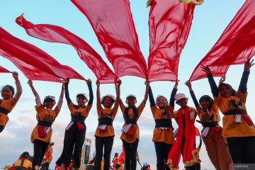 Persiapkan jelang Festival Gandrung Sewu di Pantai Boom Banyuwangi